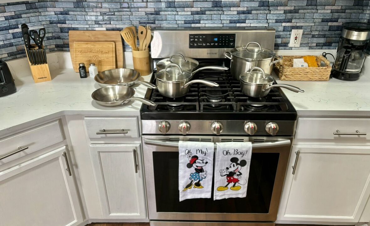 Photo of Kitchen in Crescent Lakes