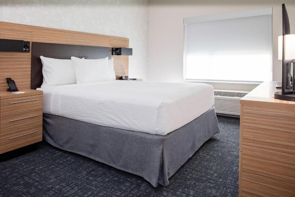 Photo of Bedroom in Airport North