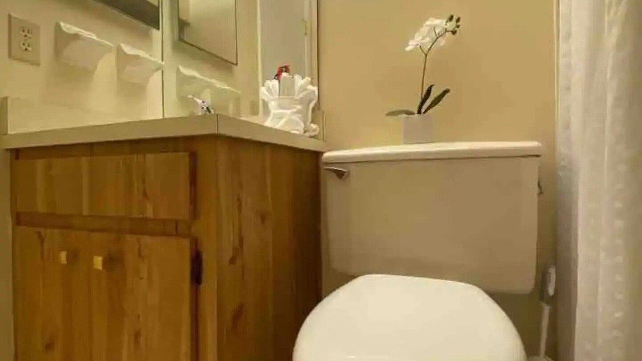 Photo of Bathroom in Ventura
