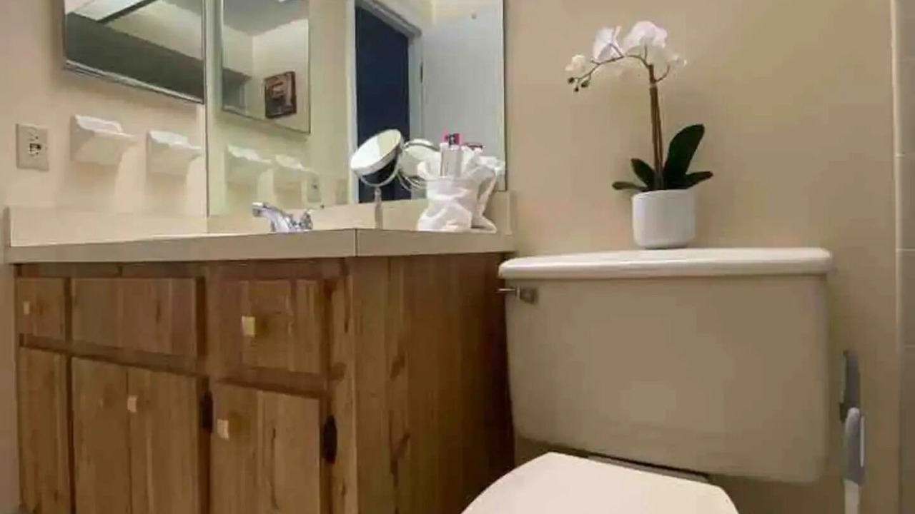 Photo of Bathroom in Ventura