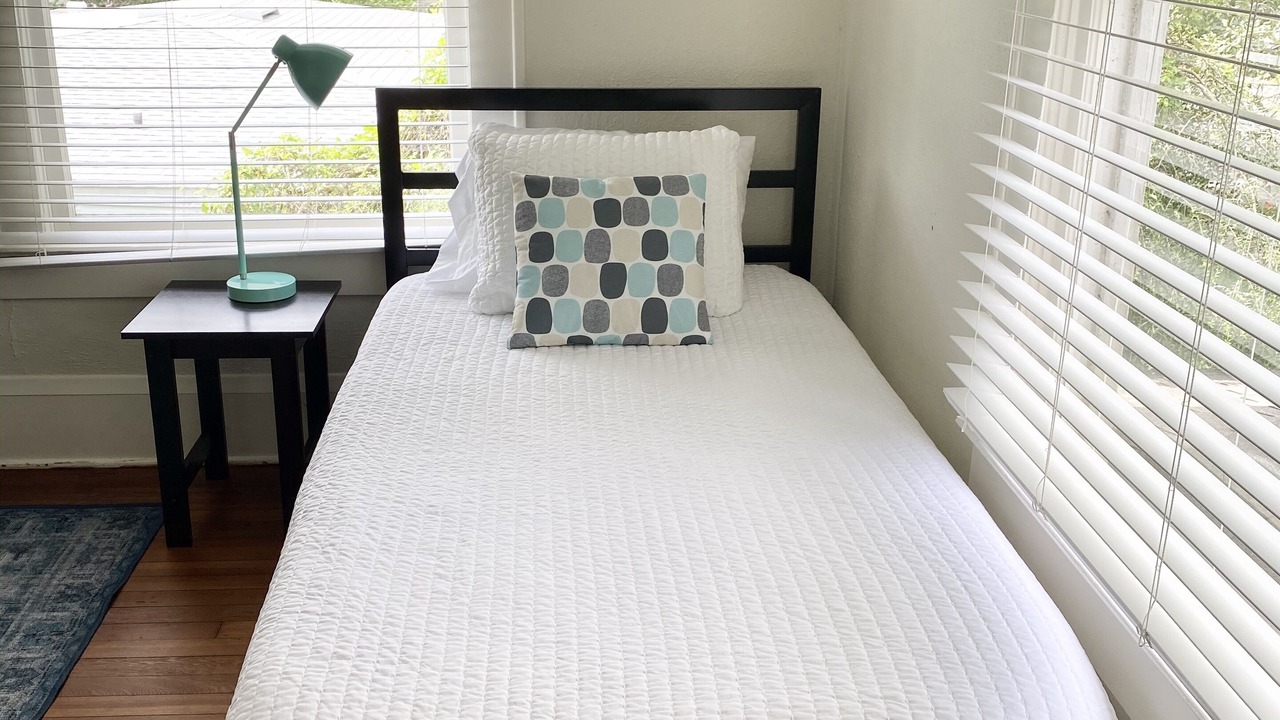 Photo of Bedroom in Fairview Shores
