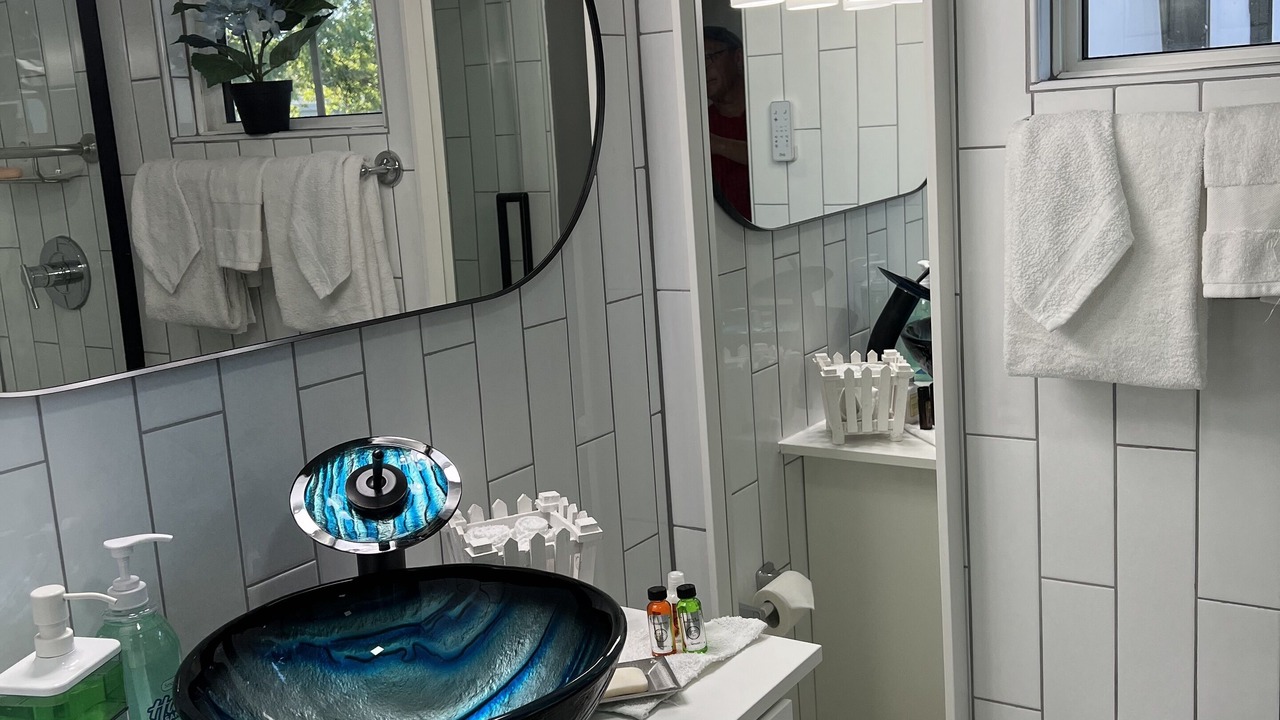 Photo of Bathroom in Richmond Heights