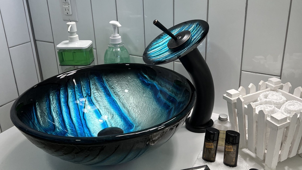Photo of Bathroom in Richmond Heights