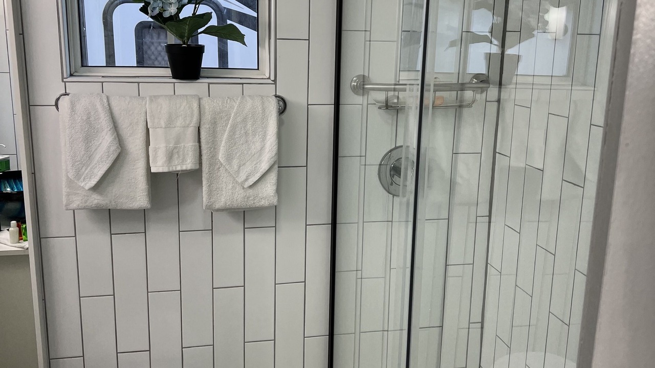 Photo of Bathroom in Richmond Heights