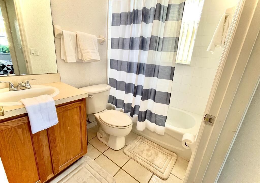 Photo of Bathroom in Bahama Bay