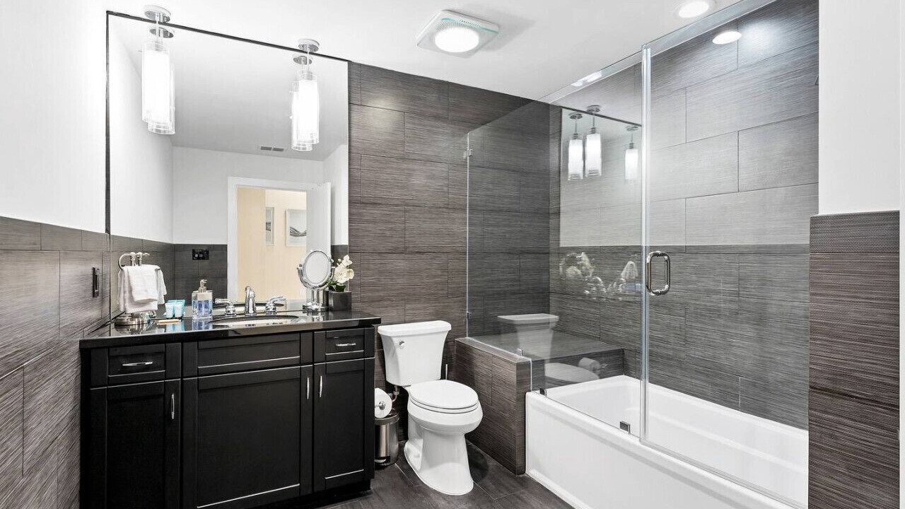 Photo of Bathroom in Downtown Orlando