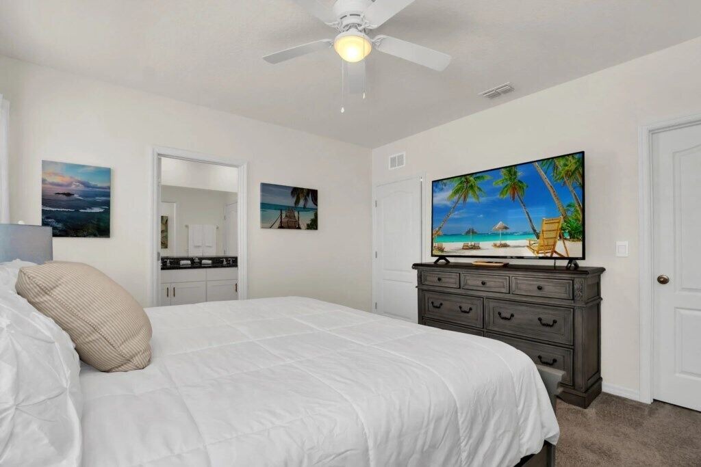 Photo of Bedroom in Loughman