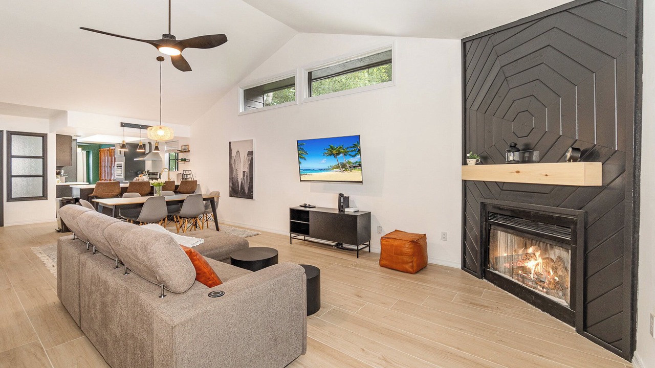 Photo of Livingroom in Lake Terrace