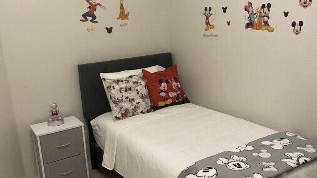 Photo of Bedroom in Lakeside Estates