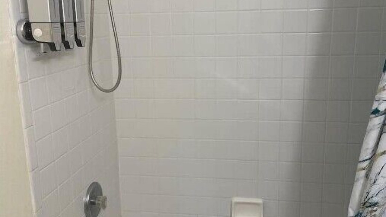 Photo of Bathroom in Lakeside Estates