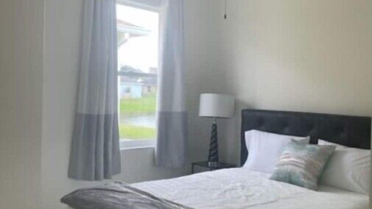 Photo of Bedroom in Lakeside Estates