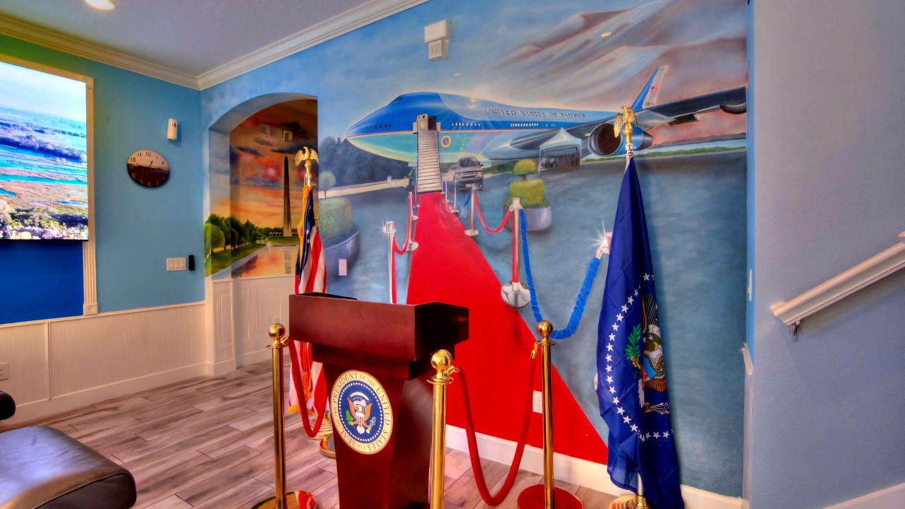 Photo of Others in Loughman