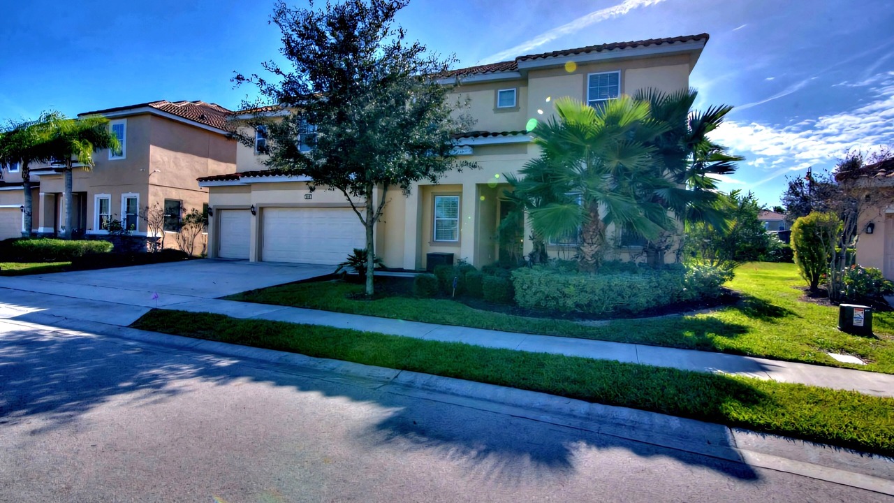 Photo of Outdoor in Loughman