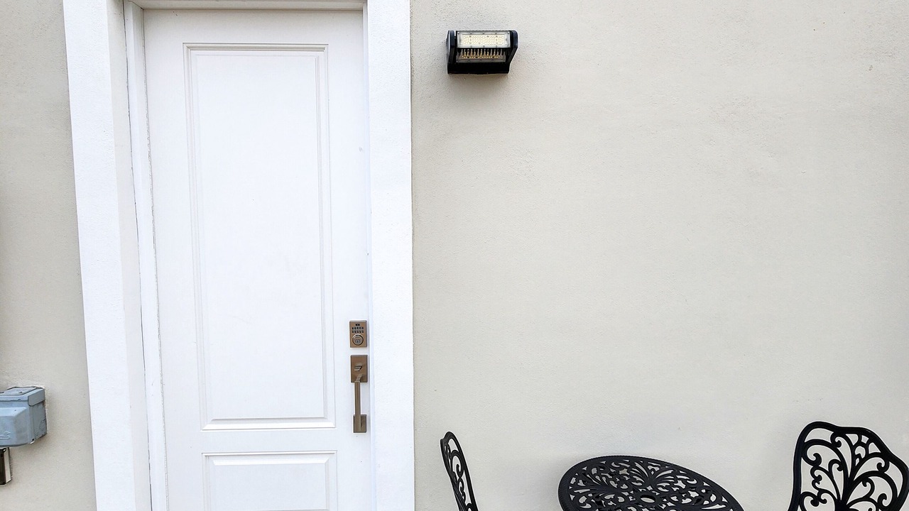 Photo of Patio Balcony in Winter Garden