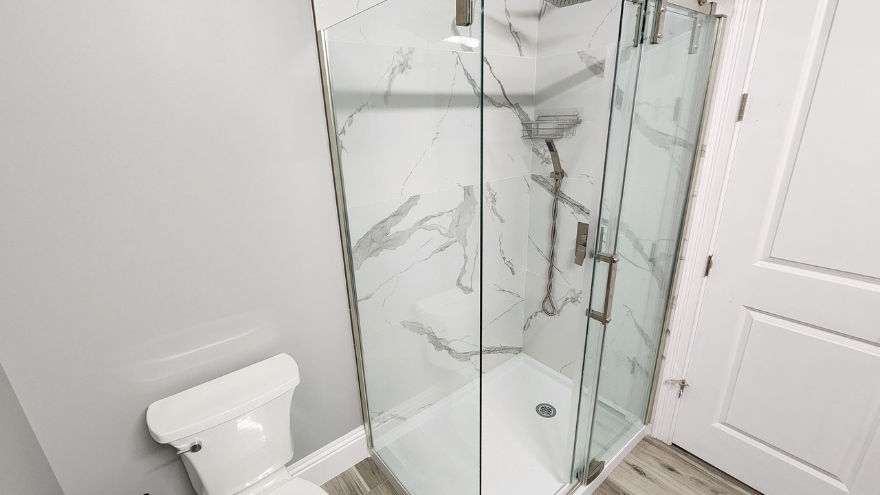 Photo of Bathroom in Winter Garden