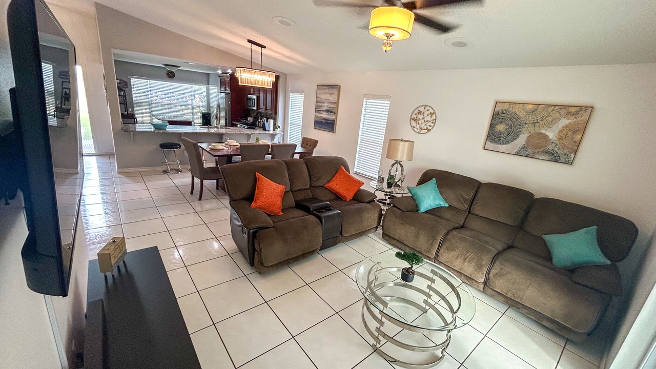 Photo of Livingroom in Buena Ventura Lakes