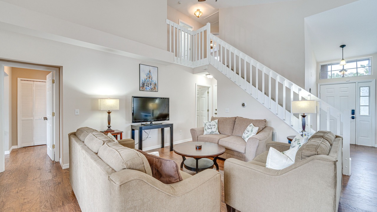 Photo of Livingroom in Chatham Park