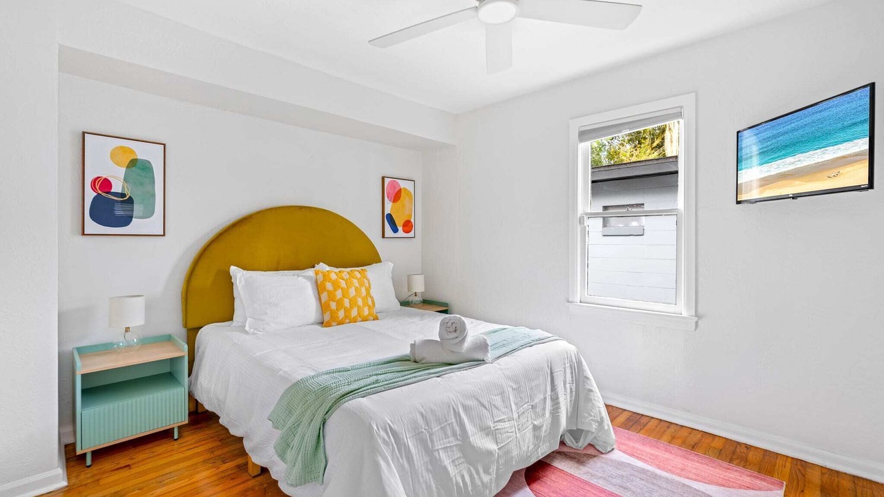 Photo of Bedroom in College Park