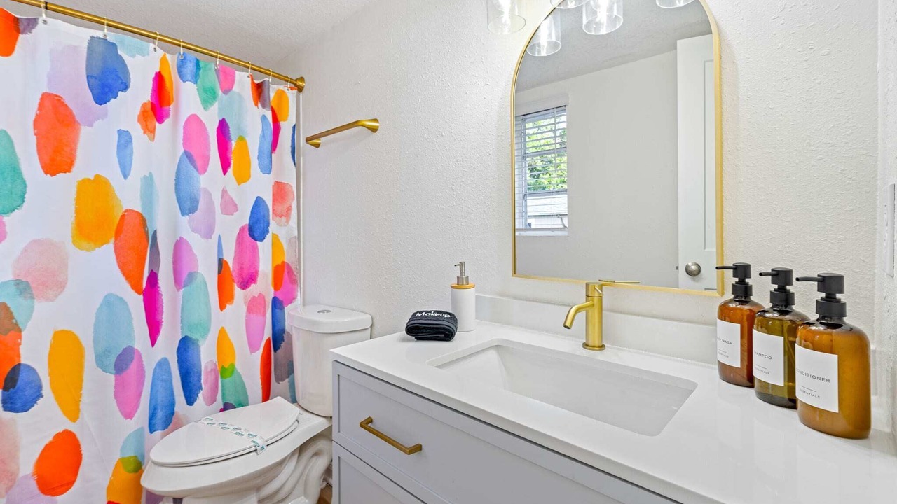 Photo of Bathroom in College Park