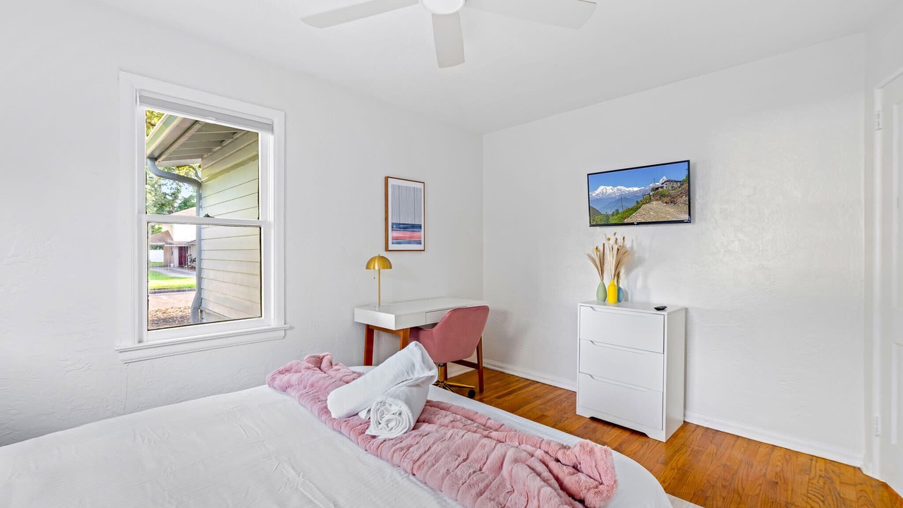 Photo of Bedroom in College Park