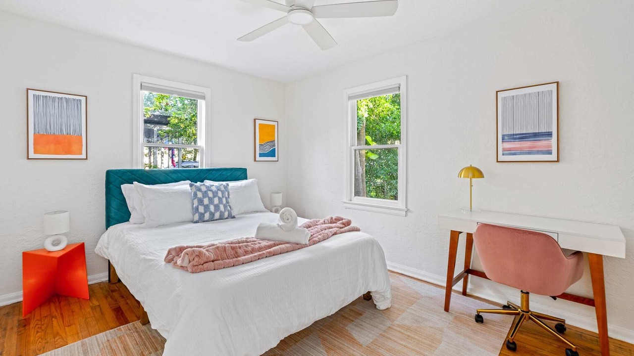Photo of Bedroom in College Park