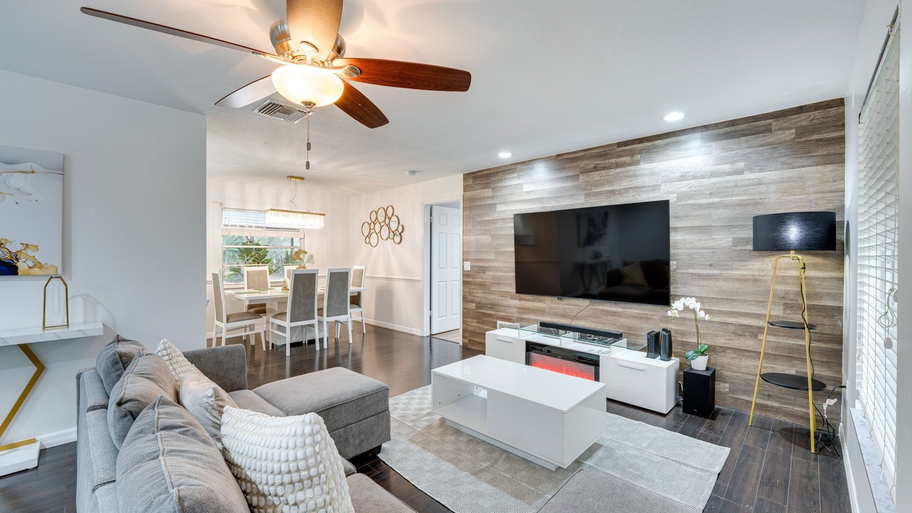 Photo of Livingroom in Doctor Phillips