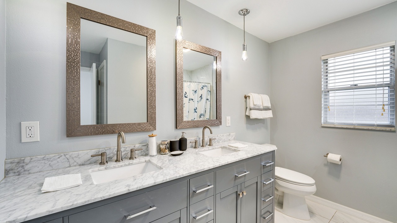 Photo of Bathroom in Doctor Phillips