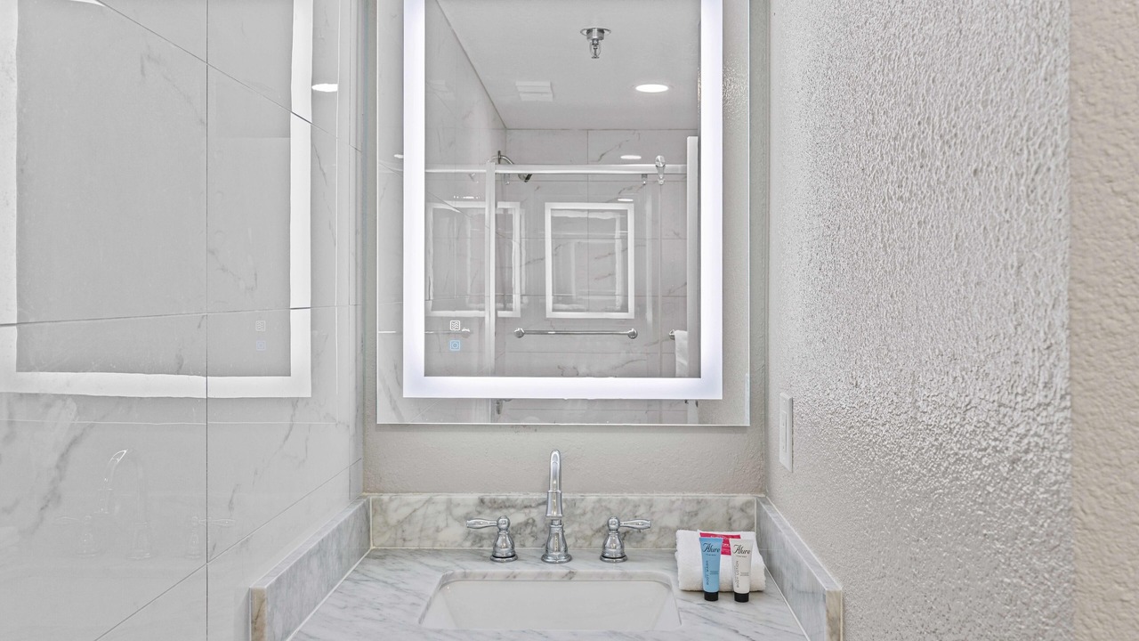 Photo of Bathroom in Florida Center
