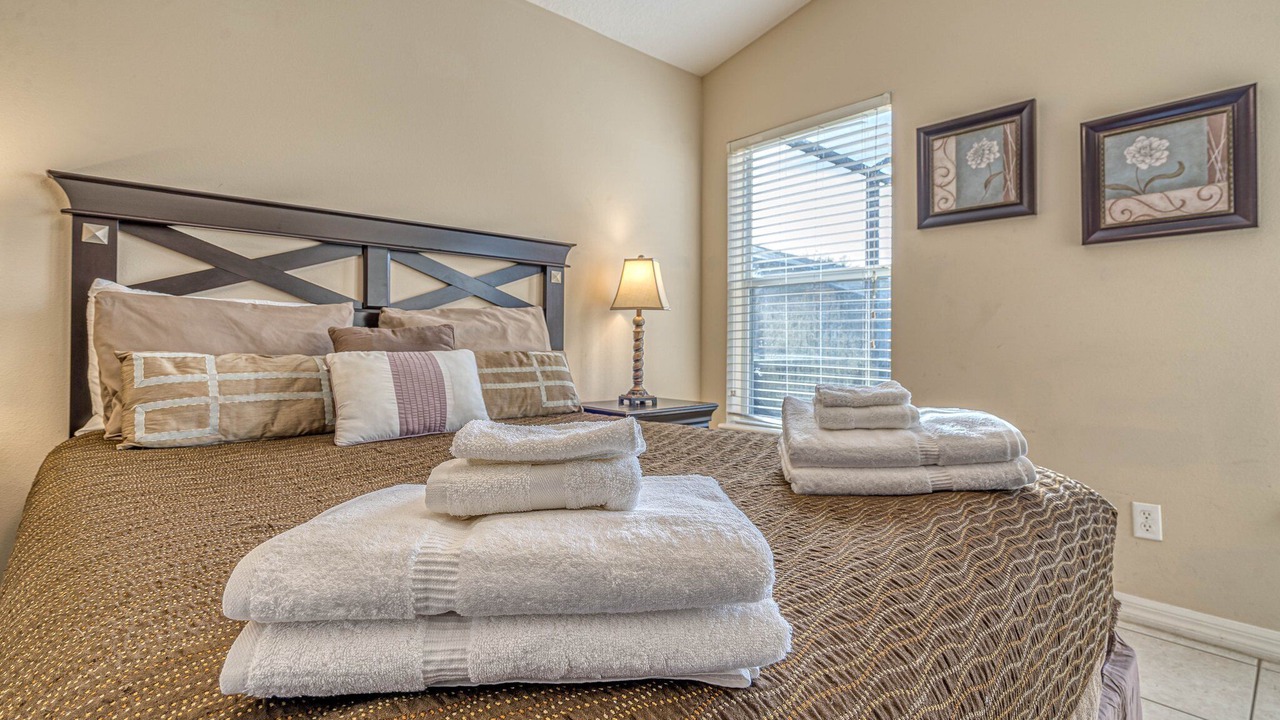 Photo of Bedroom in Sandy Ridge