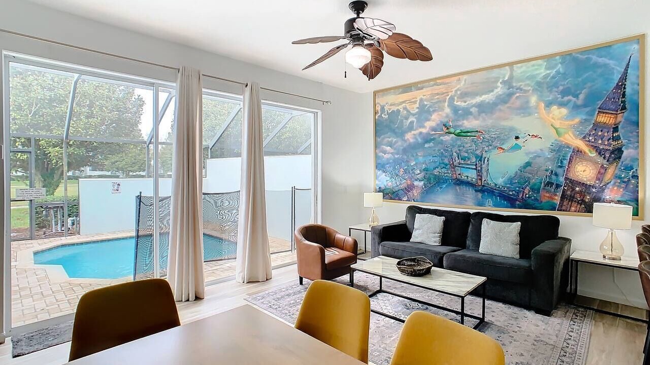 Photo of Bedroom in Windsor Hills