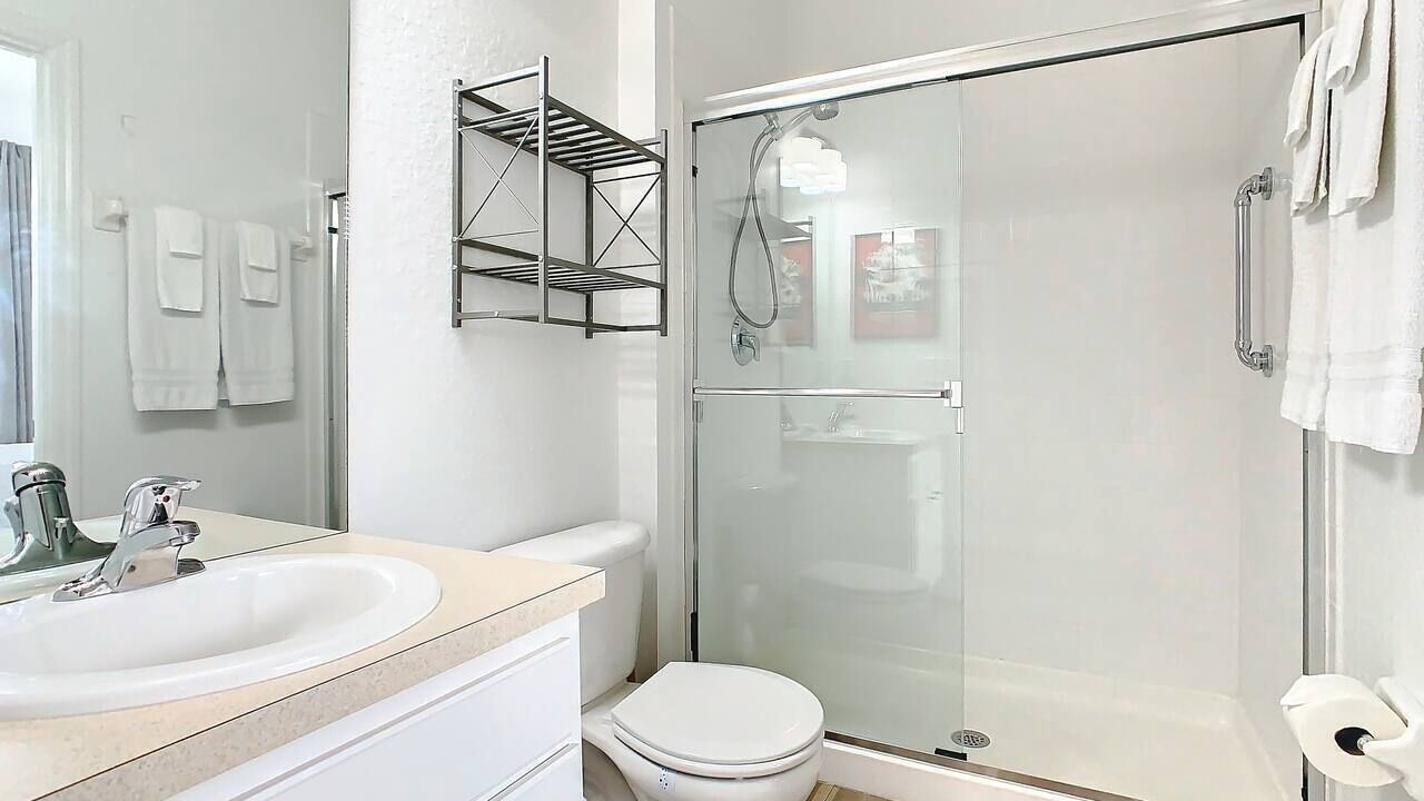 Photo of Bathroom in Windsor Hills