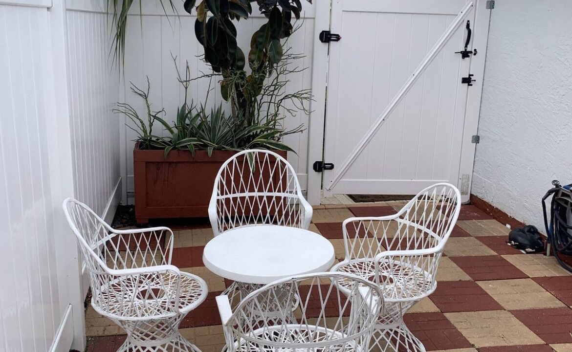 Photo of Patio Balcony in Buena Ventura Lakes
