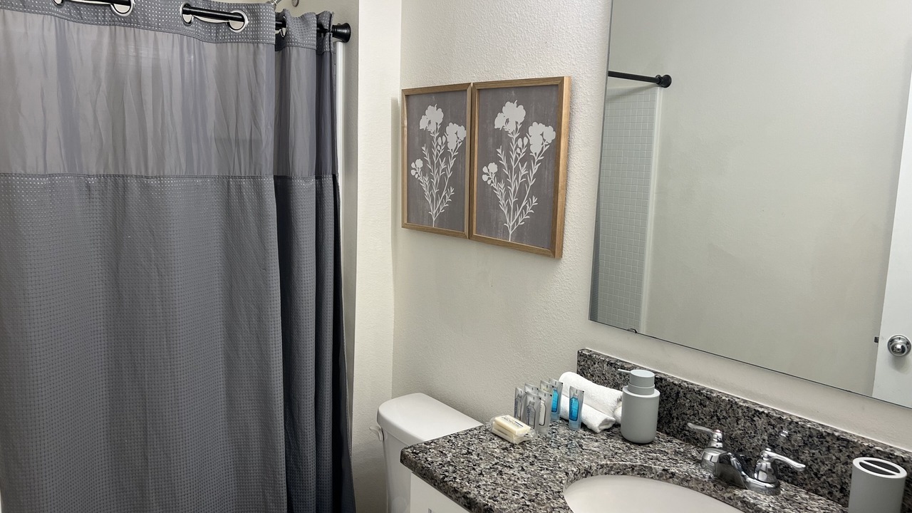 Photo of Bathroom in Meadow Woods