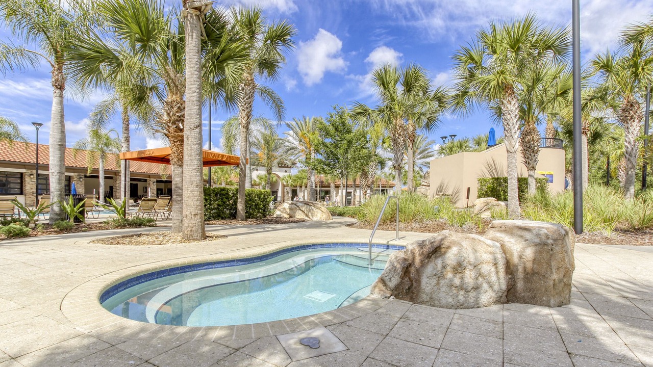 Photo of Outdoor in Loughman