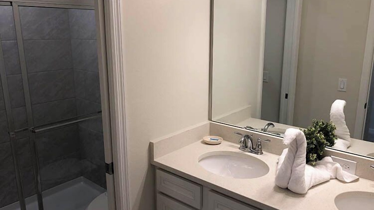 Photo of Bathroom in Loughman