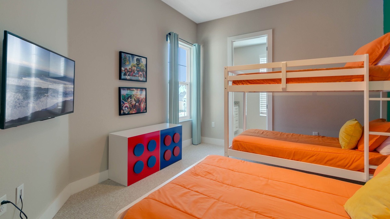 Photo of Bedroom in Crestwynd Bay
