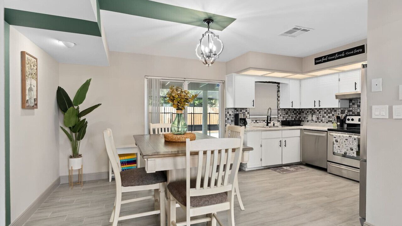 Photo of Kitchen in Buena Ventura Lakes