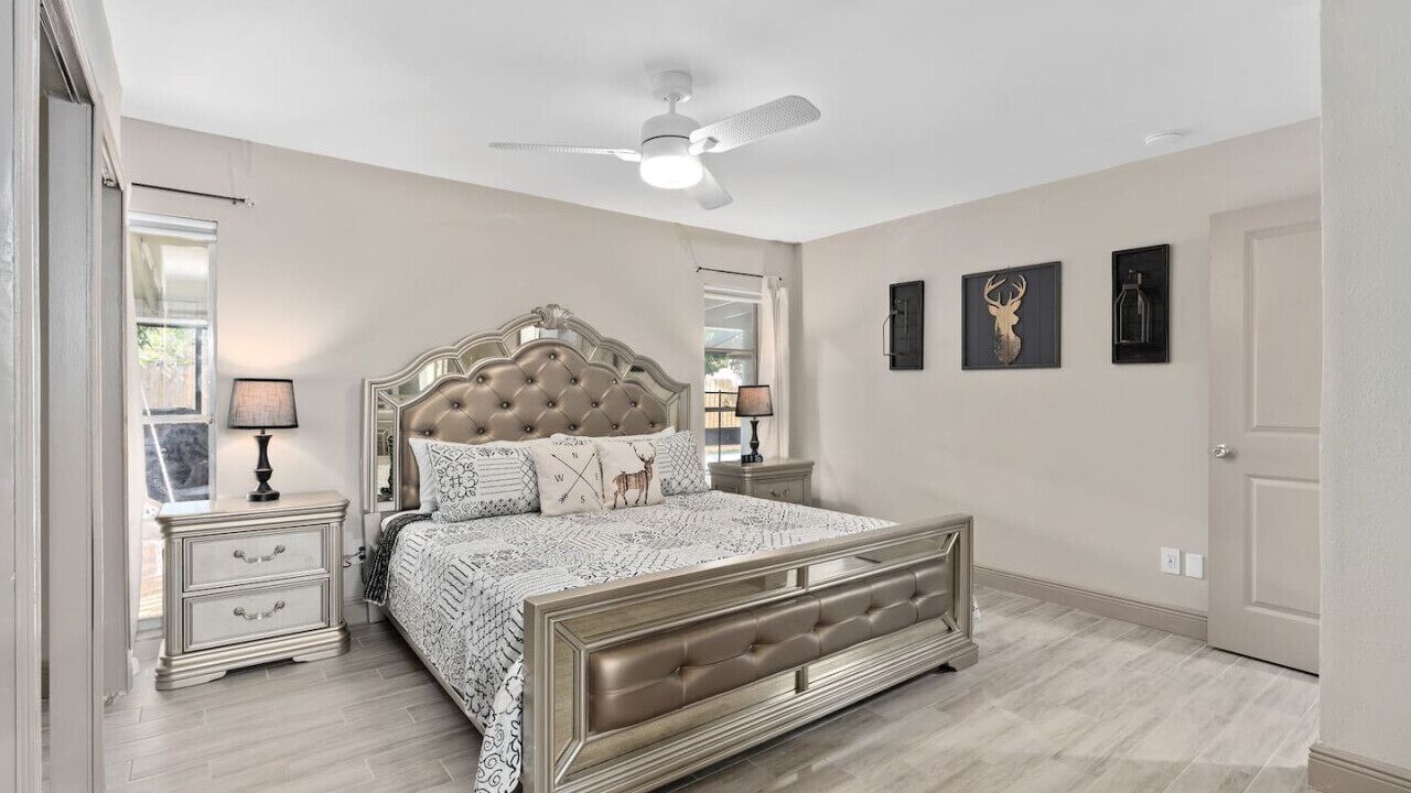 Photo of Bedroom in Buena Ventura Lakes