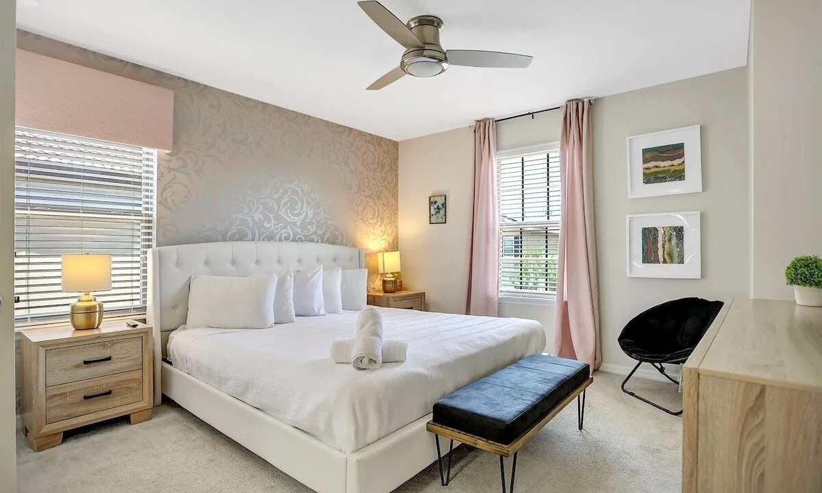 Photo of Bedroom in Loughman