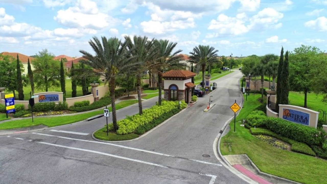 Photo of Outdoor in Loughman