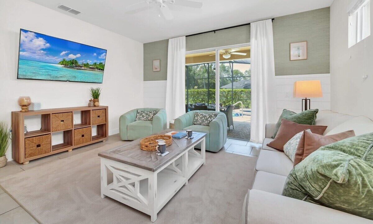 Photo of Livingroom in Sunridge Woods