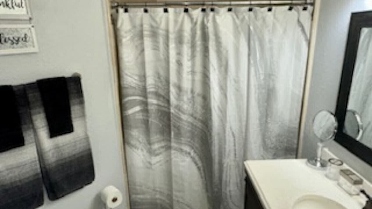 Photo of Bathroom in Ventura