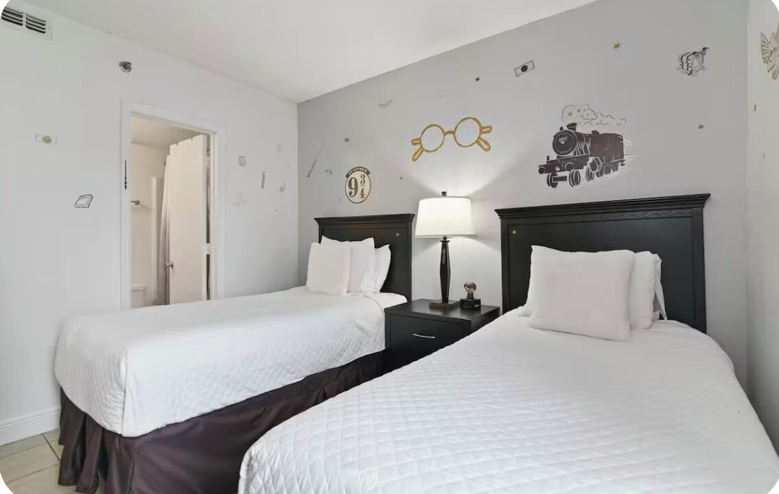 Photo of Bedroom in Florida Center