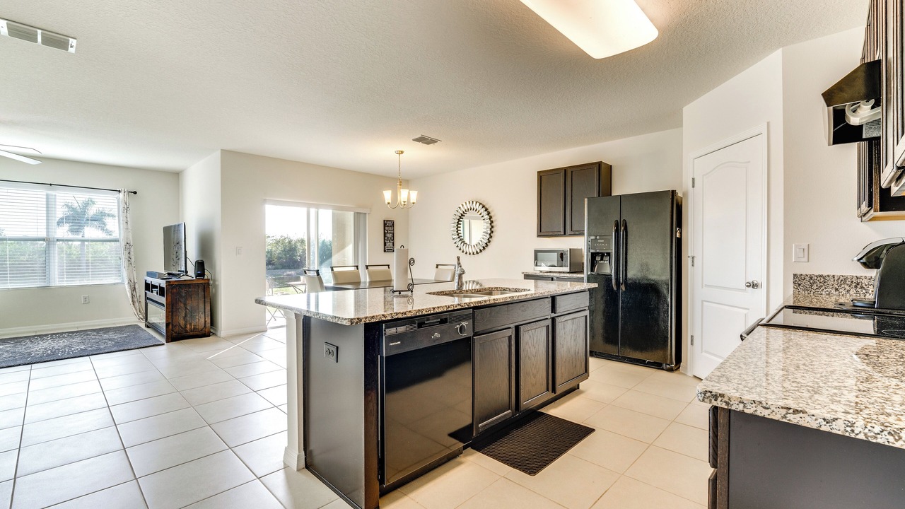 Photo of Kitchen in Buena Ventura Lakes