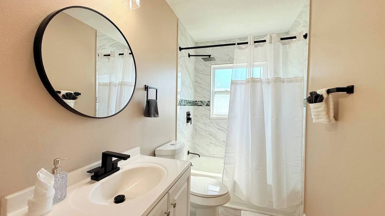 Photo of Bathroom in Lockhart