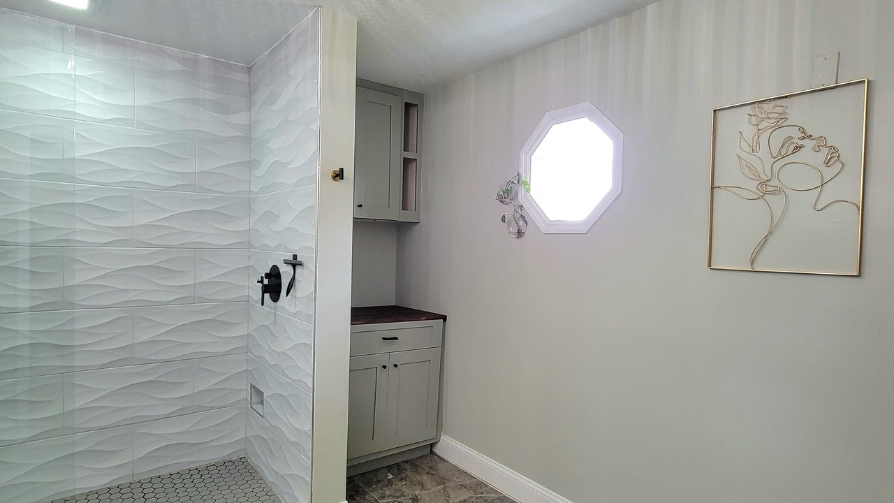 Photo of Bathroom in Poinciana