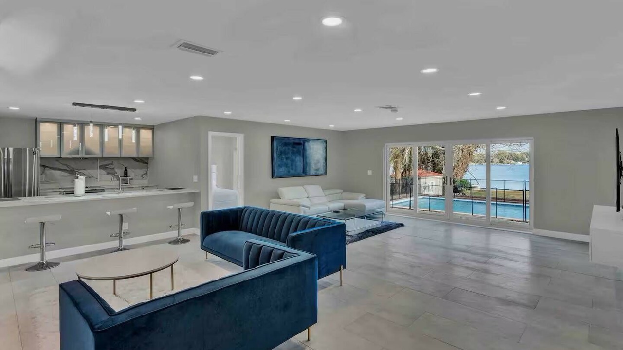Photo of Livingroom in Southwest Orlando
