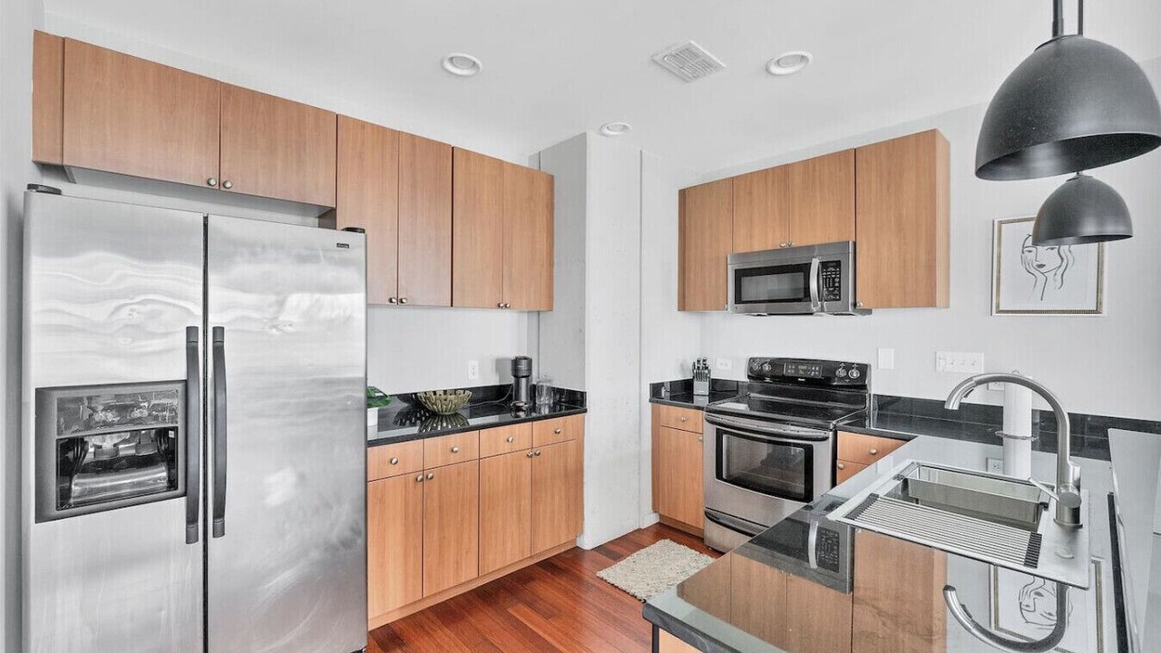 Photo of Kitchen in South Eola