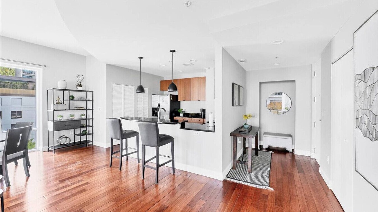 Photo of Kitchen in South Eola