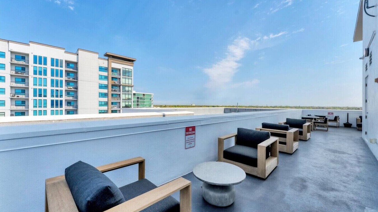 Photo of Patio Balcony in South Eola